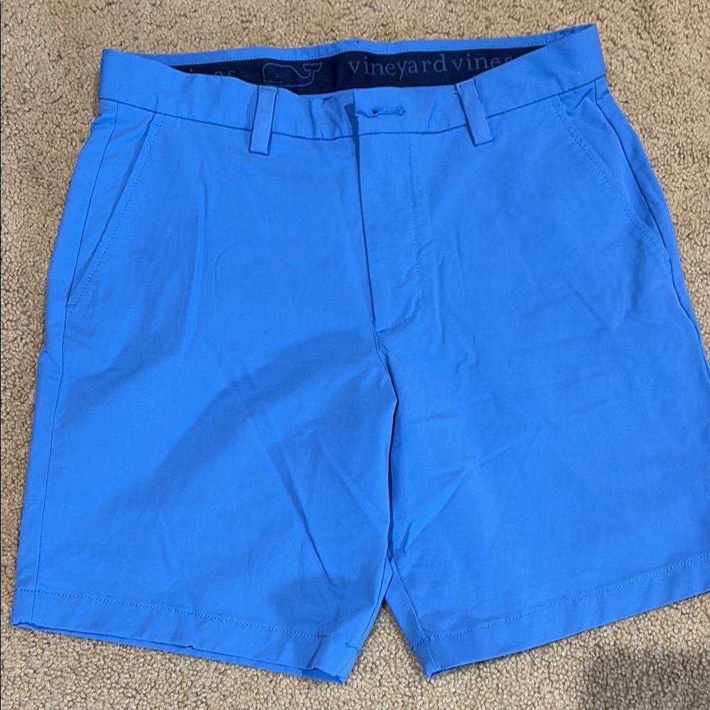 Vineyard Vines Blue on the go performance 7 inch Shorts size 30